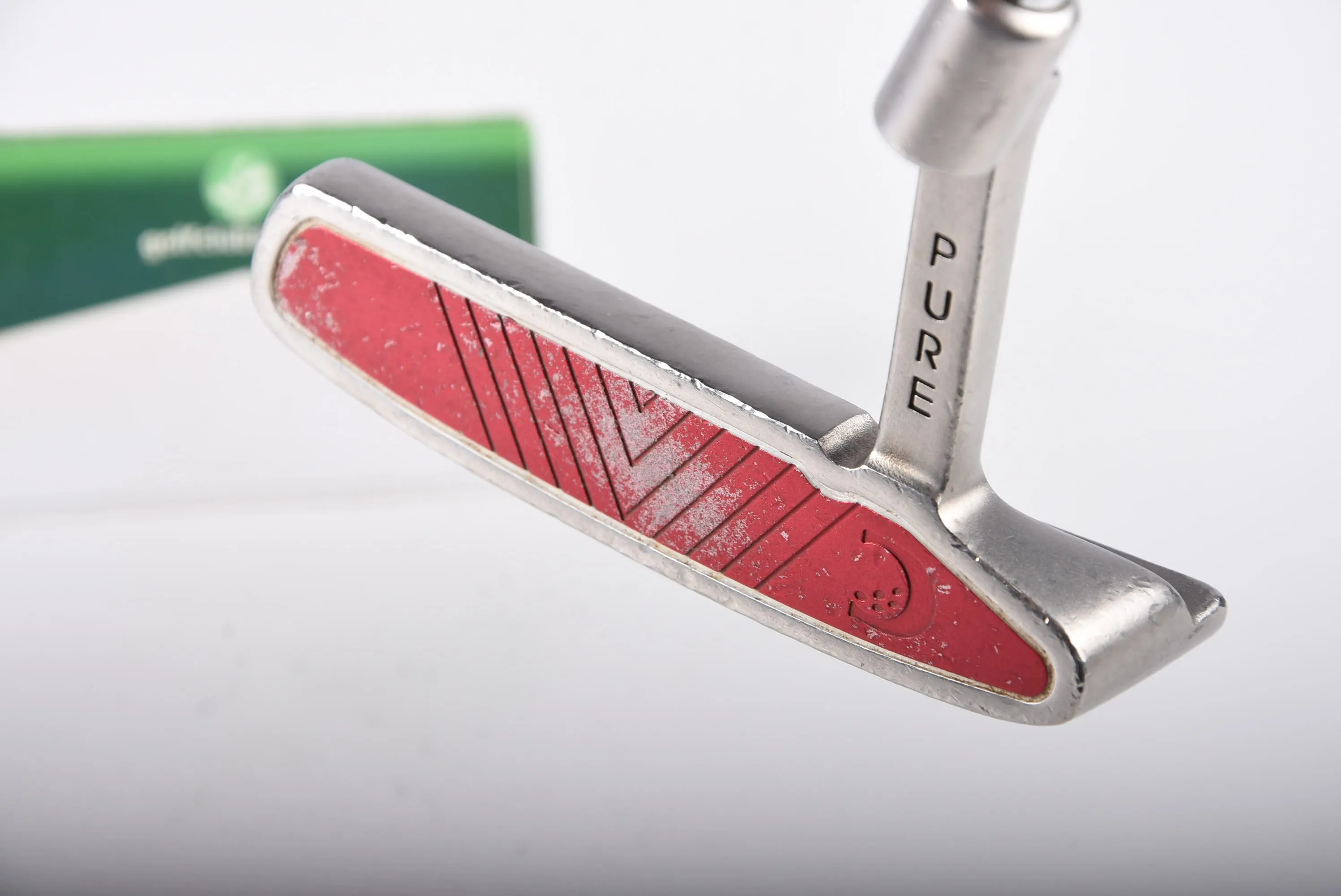 Benross Pure Red Medinah Putter / 34 Inch