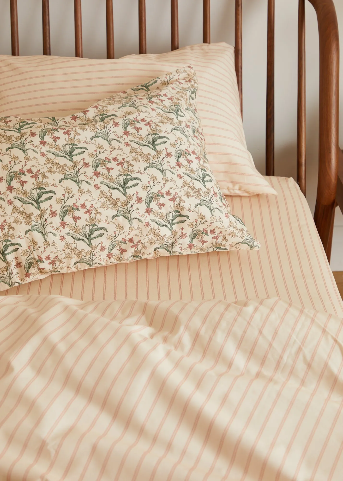 Foxford Romantic Blossom Duvet Set
