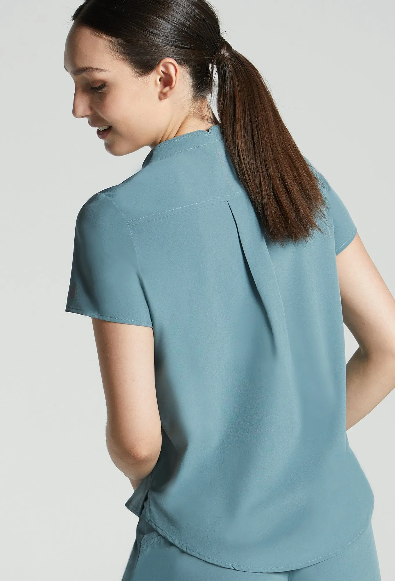 Susie 2 Pocket Scrub Top